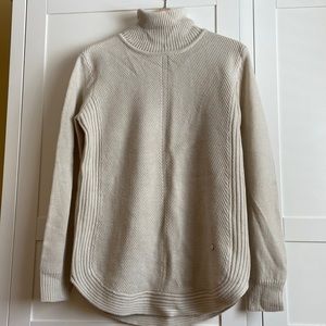Point Zero- cream tunic sweater